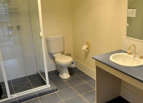 West City Motel Ardeer Экстерьер фото